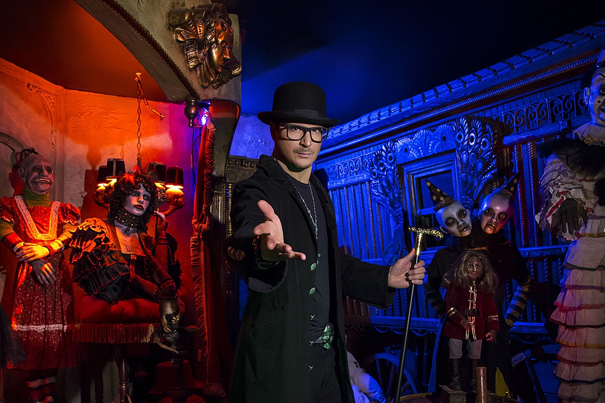 Zak Bagans ’ The Haunted Museum Offers a Spooky Collection of the Weird