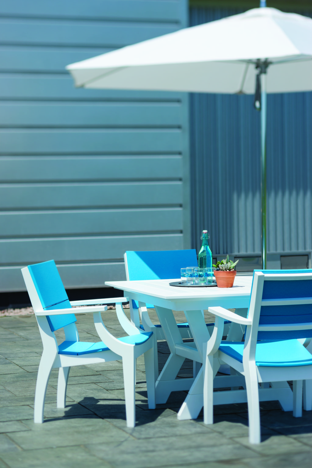 5 Fresh Outdoor Dining Set Ideas from Hauser's Patio