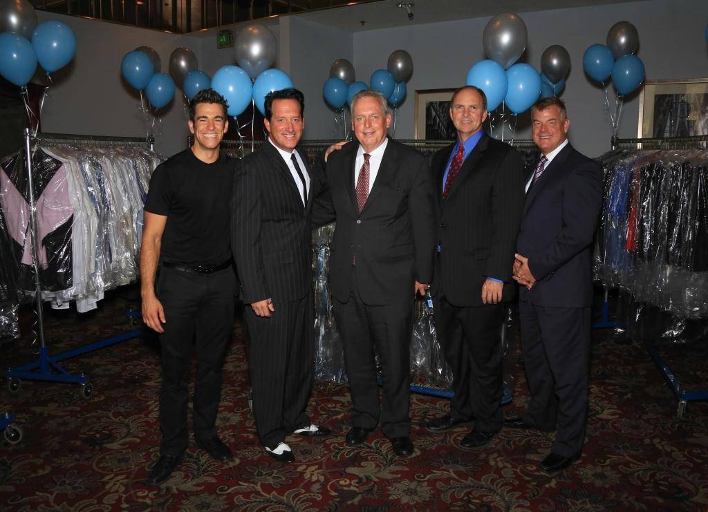 Photos Caesars Entertainment Donates 700 Clothing Items