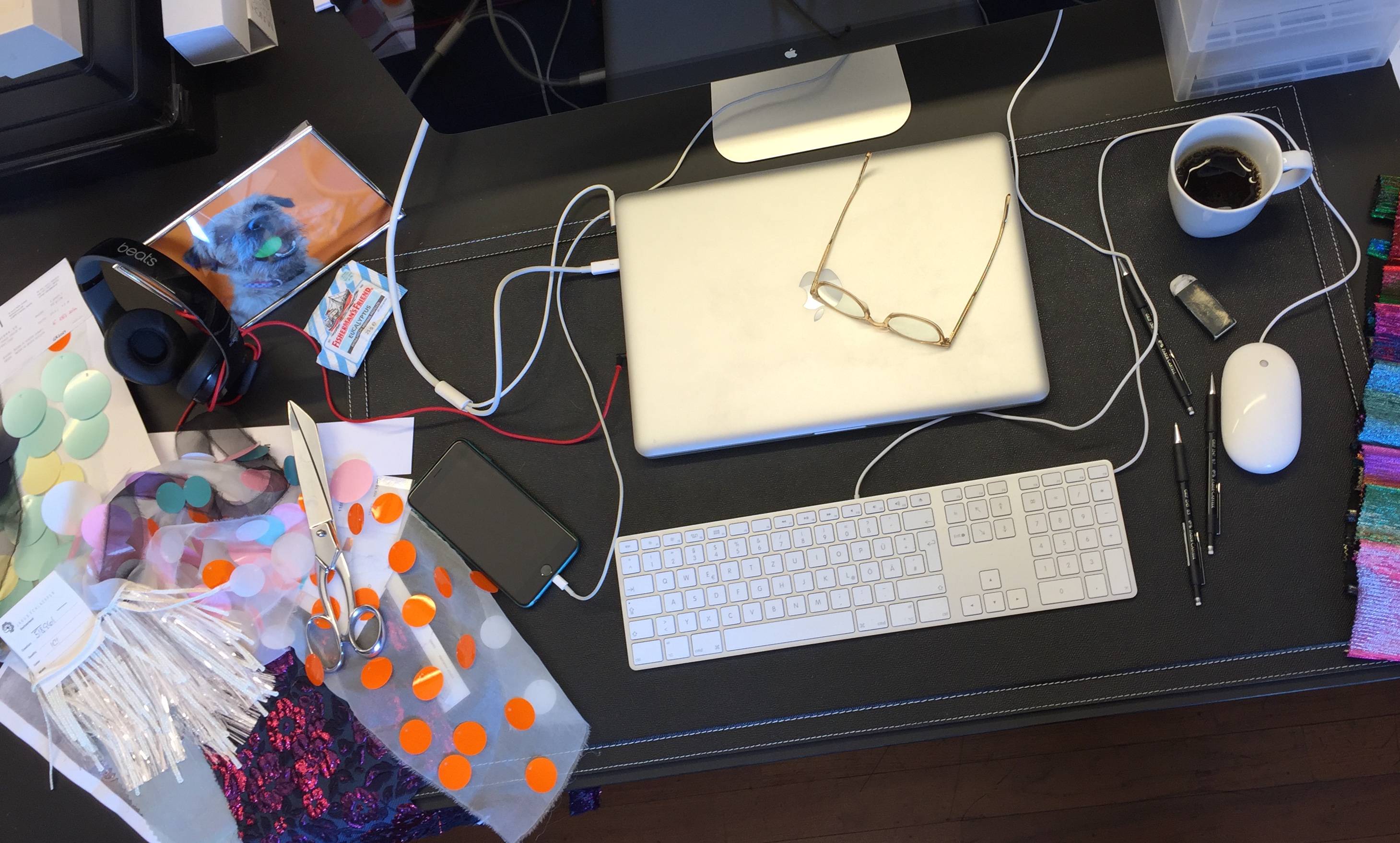 Talbot Runhof Designer Johnny Talbot's Desktop Essentials