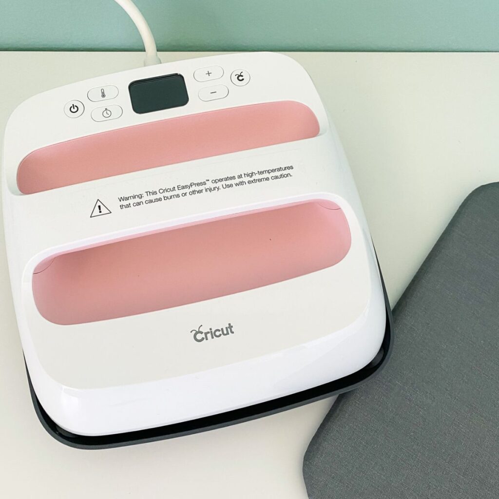 How to Use a Cricut EasyPress Have a Crafty Day