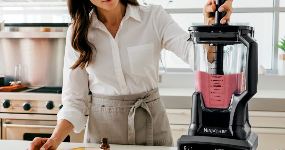 Ninja Chef 1500 Watt Blender with AutoIQ and Smoothie Cup for 99