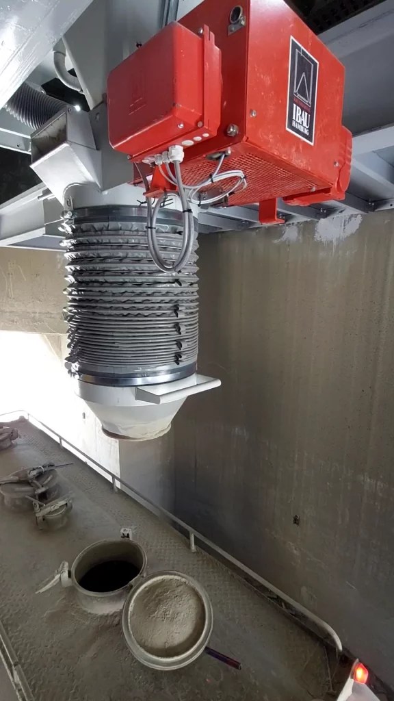 IBAU Hamburg's Bulk Loading Chutes