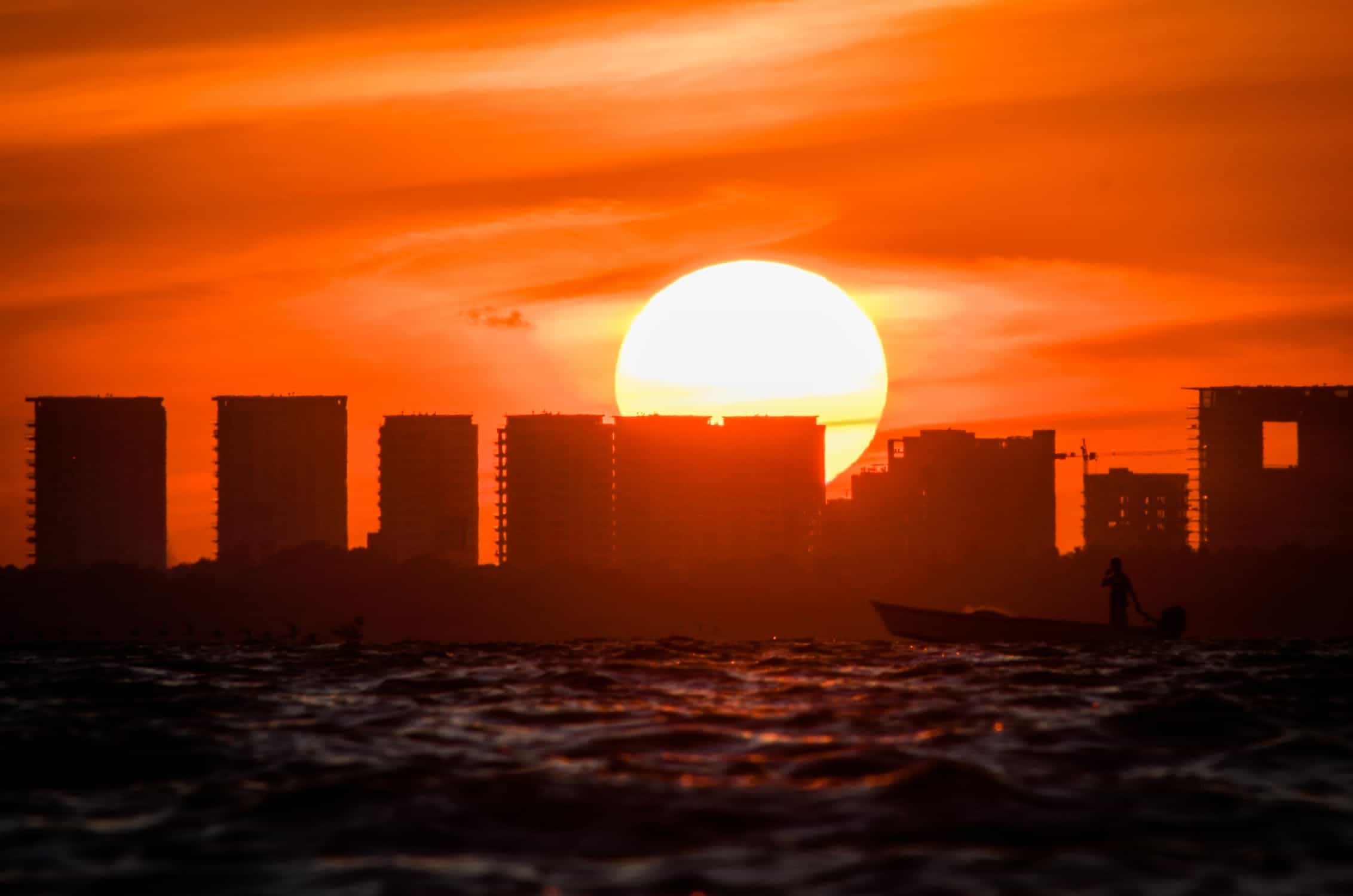 How to Stay Calm No Matter What Life Throws at You — HavingTime