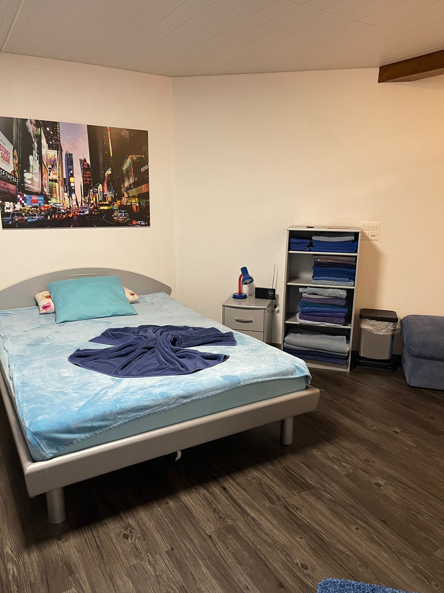 Hawaii Bar Sex in Aarberg Exklusive Kontaktbar in Aarberg