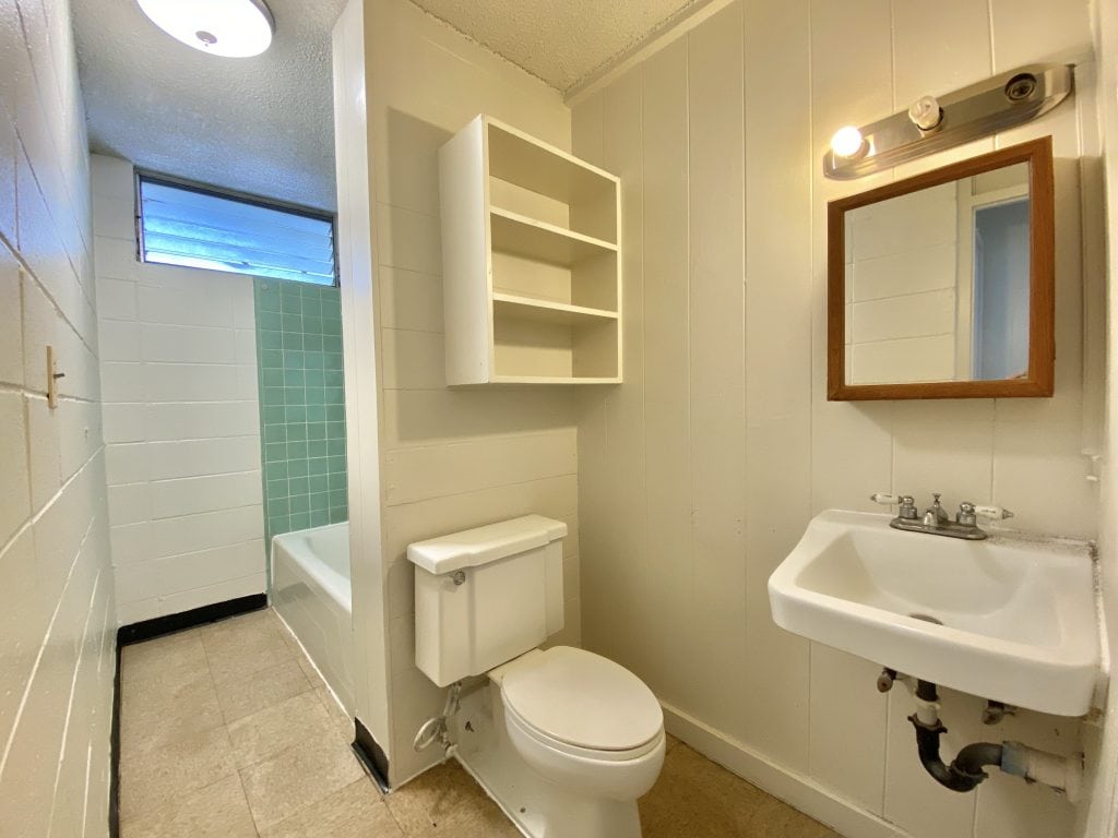 2 bedroom Apartment for Rent in Waipahu Hawaii Sands Realty