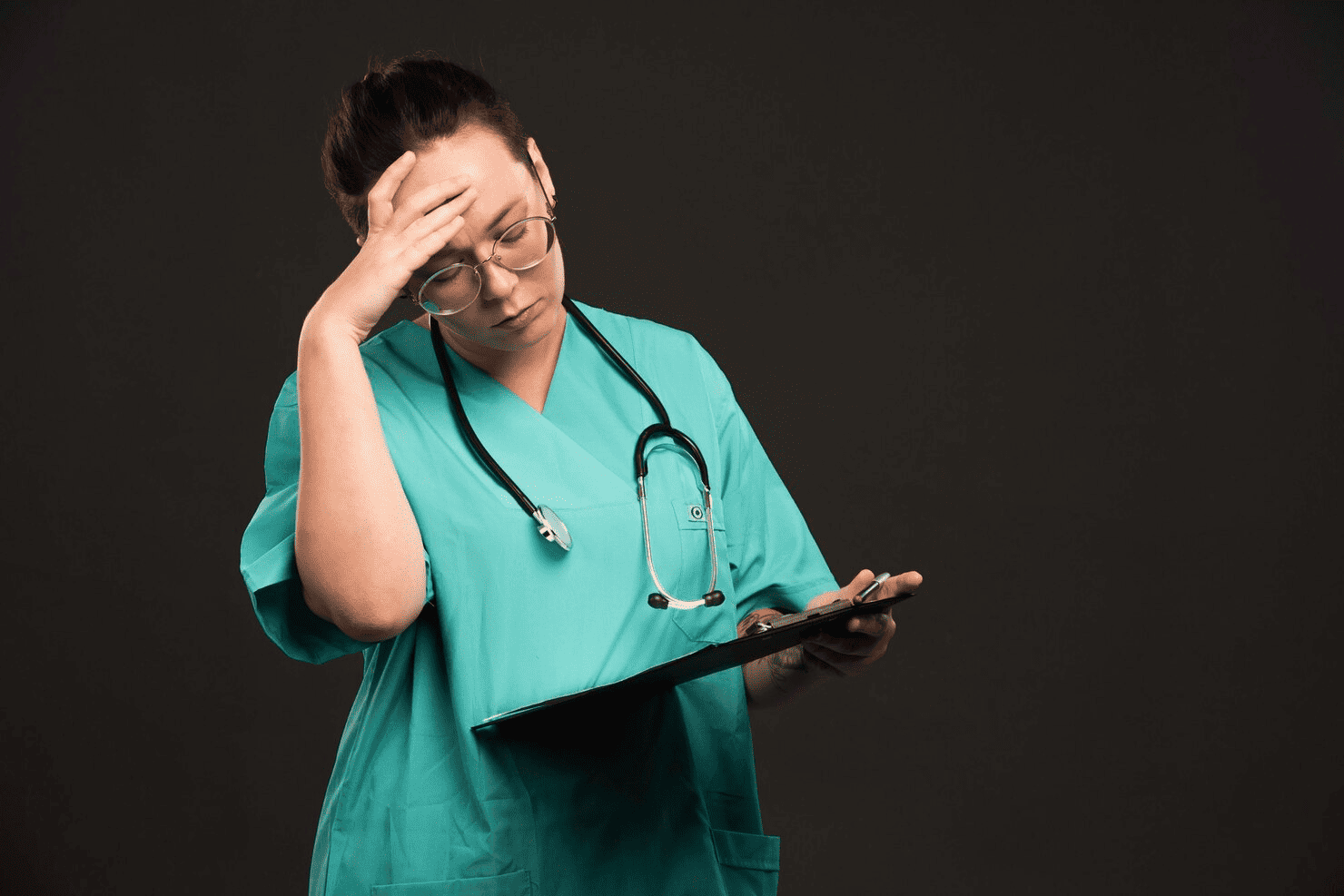 Should I Quit My Medical Scribe Job? Hawk Scribes