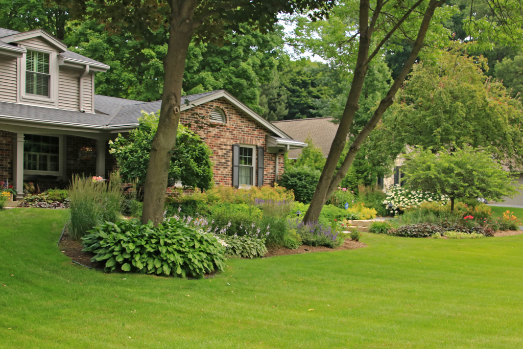 Brookfield New Entry Hawks Landscape, Inc.