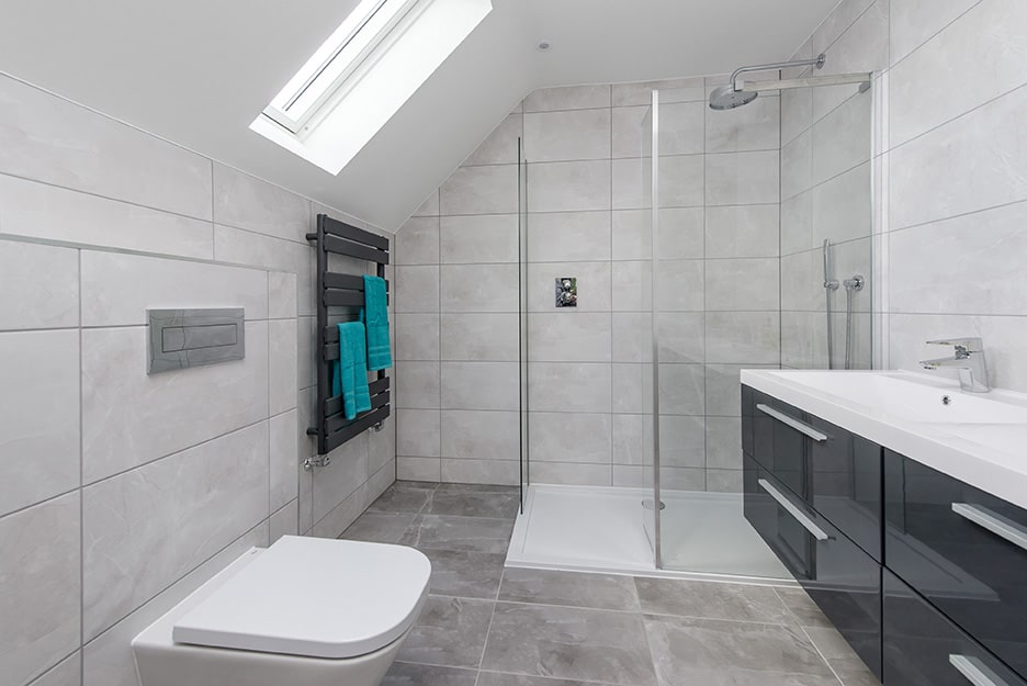 5 bedroom detached house The Glade, Fetcham Hawksman