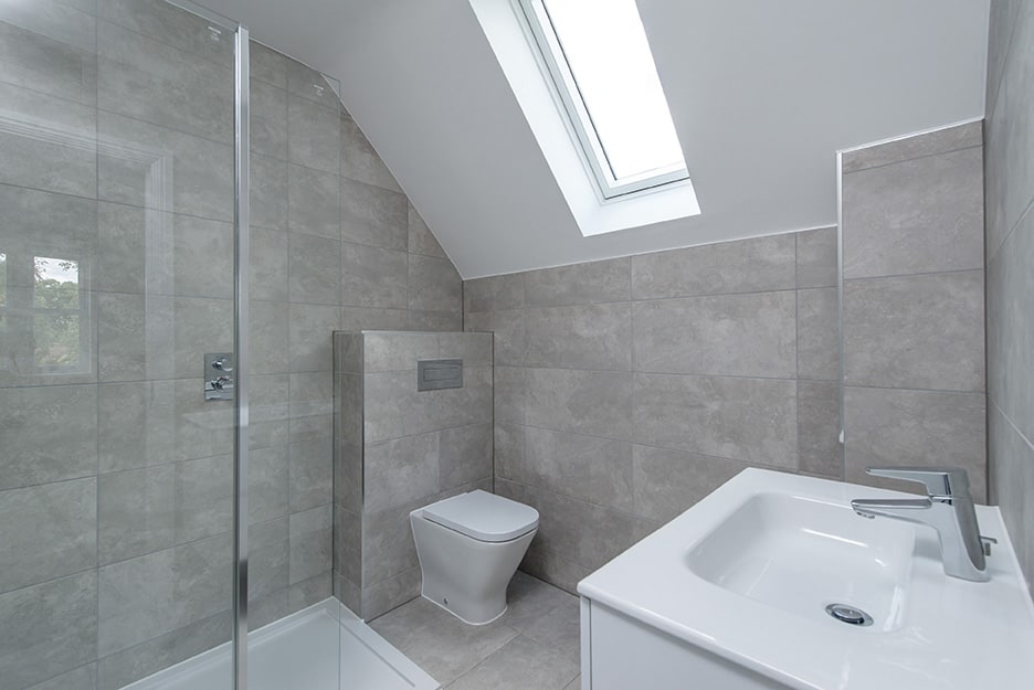 5 bedroom detached house The Glade, Fetcham Hawksman