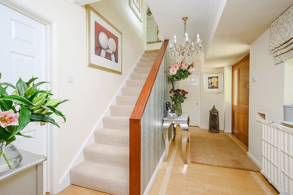 4 bedroom detached house for sale WaltononThames Hawksman