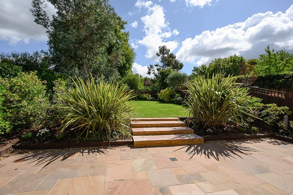 6 bedroom detached house for sale Oxshott Hawksman