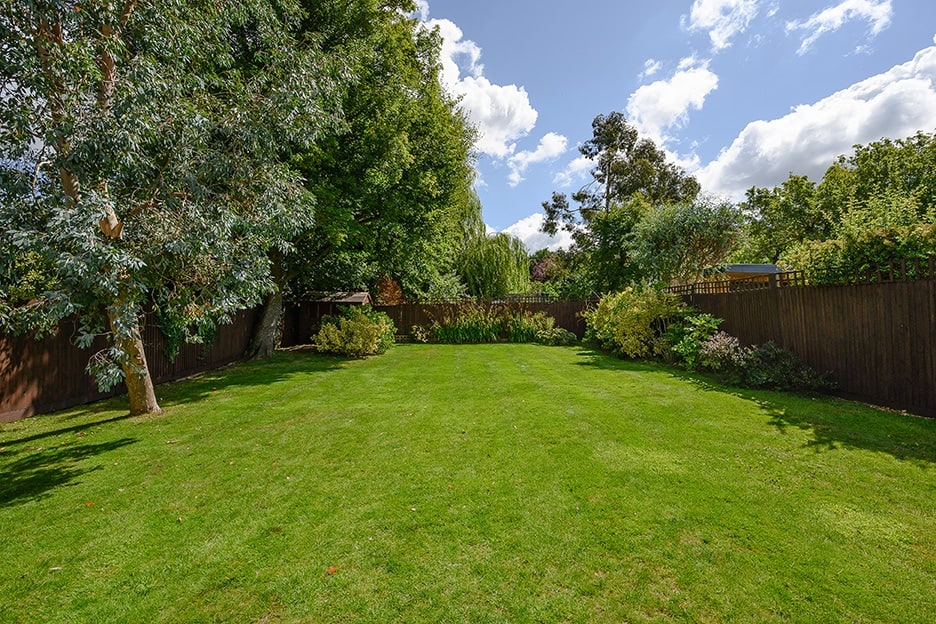 6 bedroom detached house for sale Oxshott Hawksman