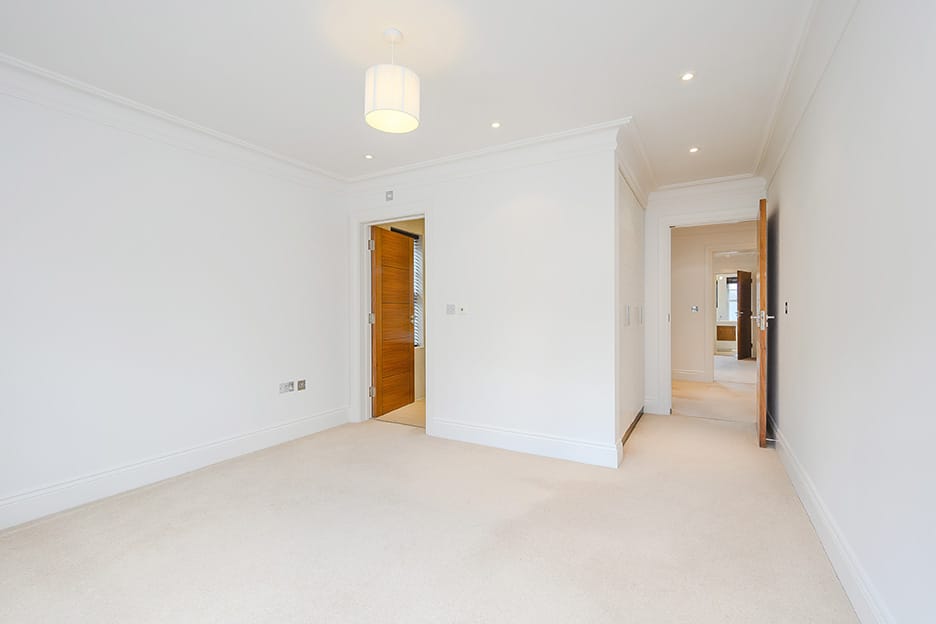 6 bedroom detached house for sale Oxshott Hawksman