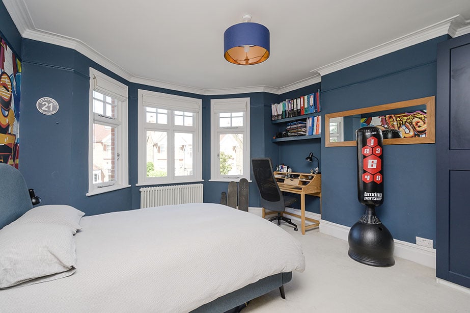 5 Bedrooms, Woodside Avenue, Esher Hawksman