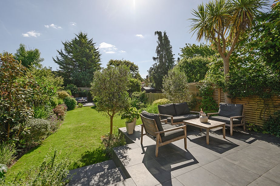 5 Bedrooms, Woodside Avenue, Esher Hawksman