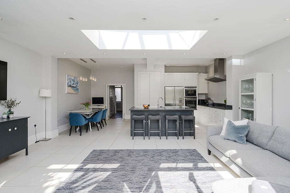5 Bedrooms, Woodside Avenue, Esher Hawksman