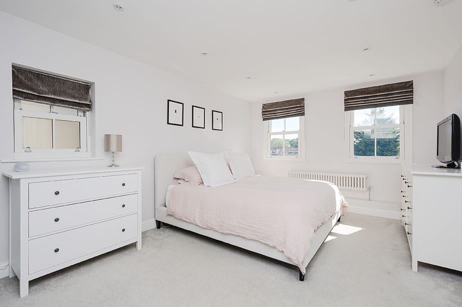 5 Bedrooms, Woodside Avenue, Esher Hawksman