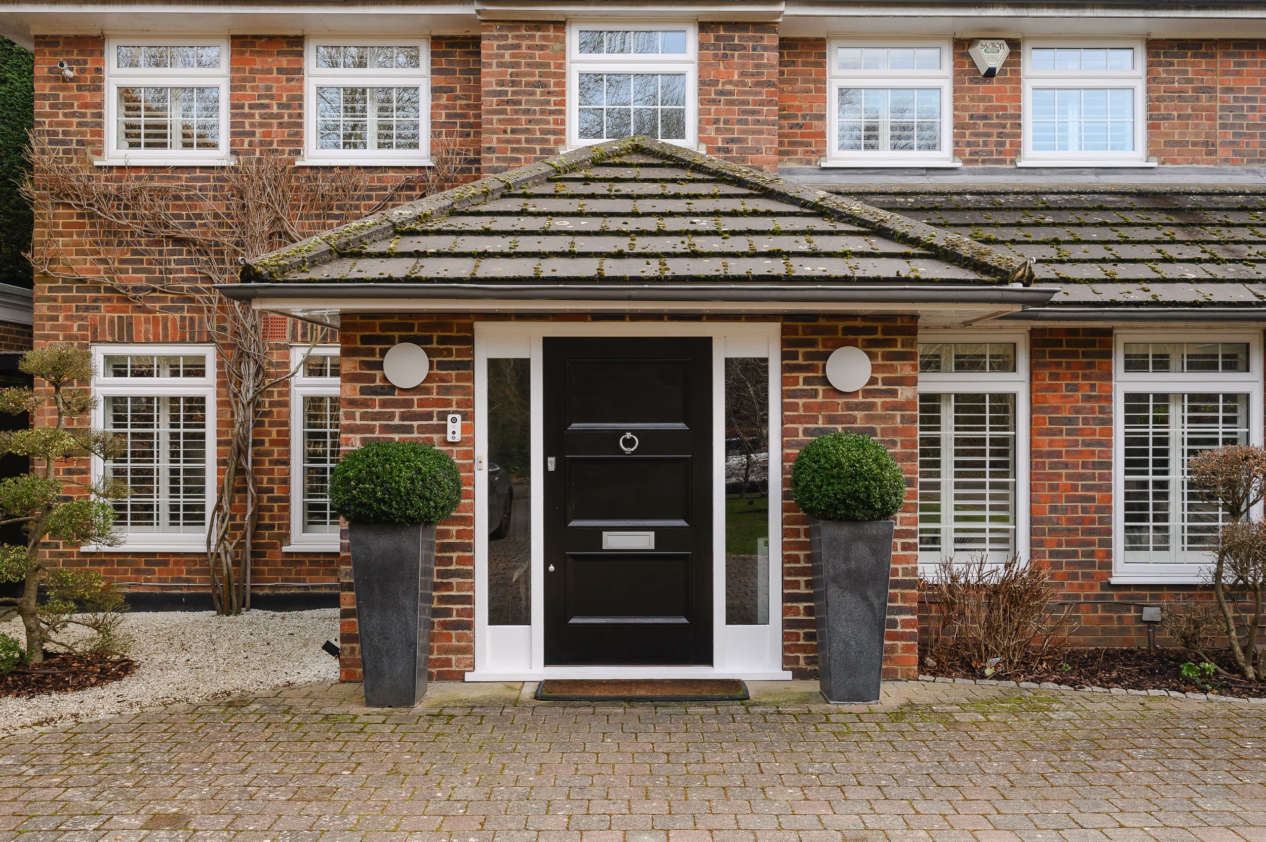 5 Bedrooms, Heathfield, Cobham Hawksman