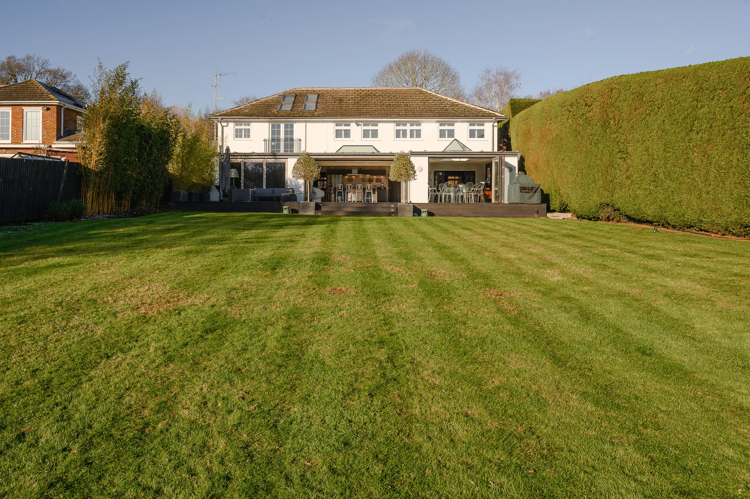5 Bedrooms, Heathfield, Cobham Hawksman