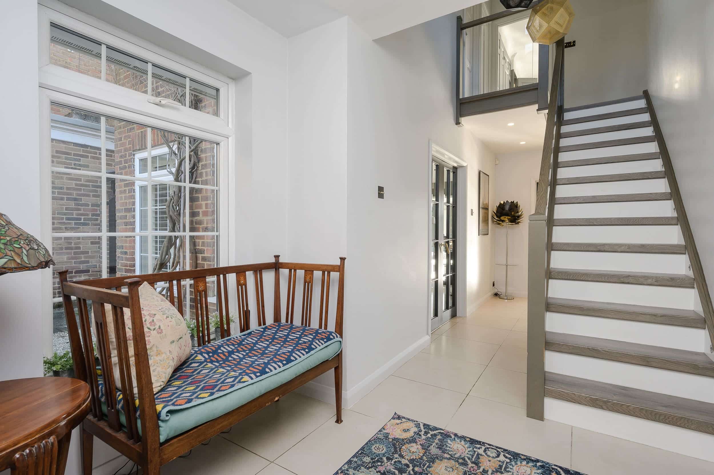 5 Bedrooms, Heathfield, Cobham Hawksman