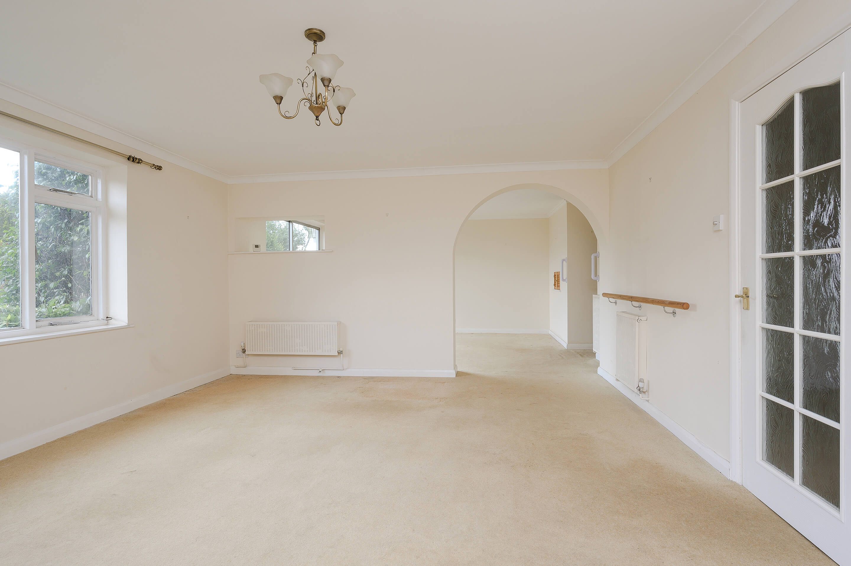 Molember Road, East Molesey Hawksman