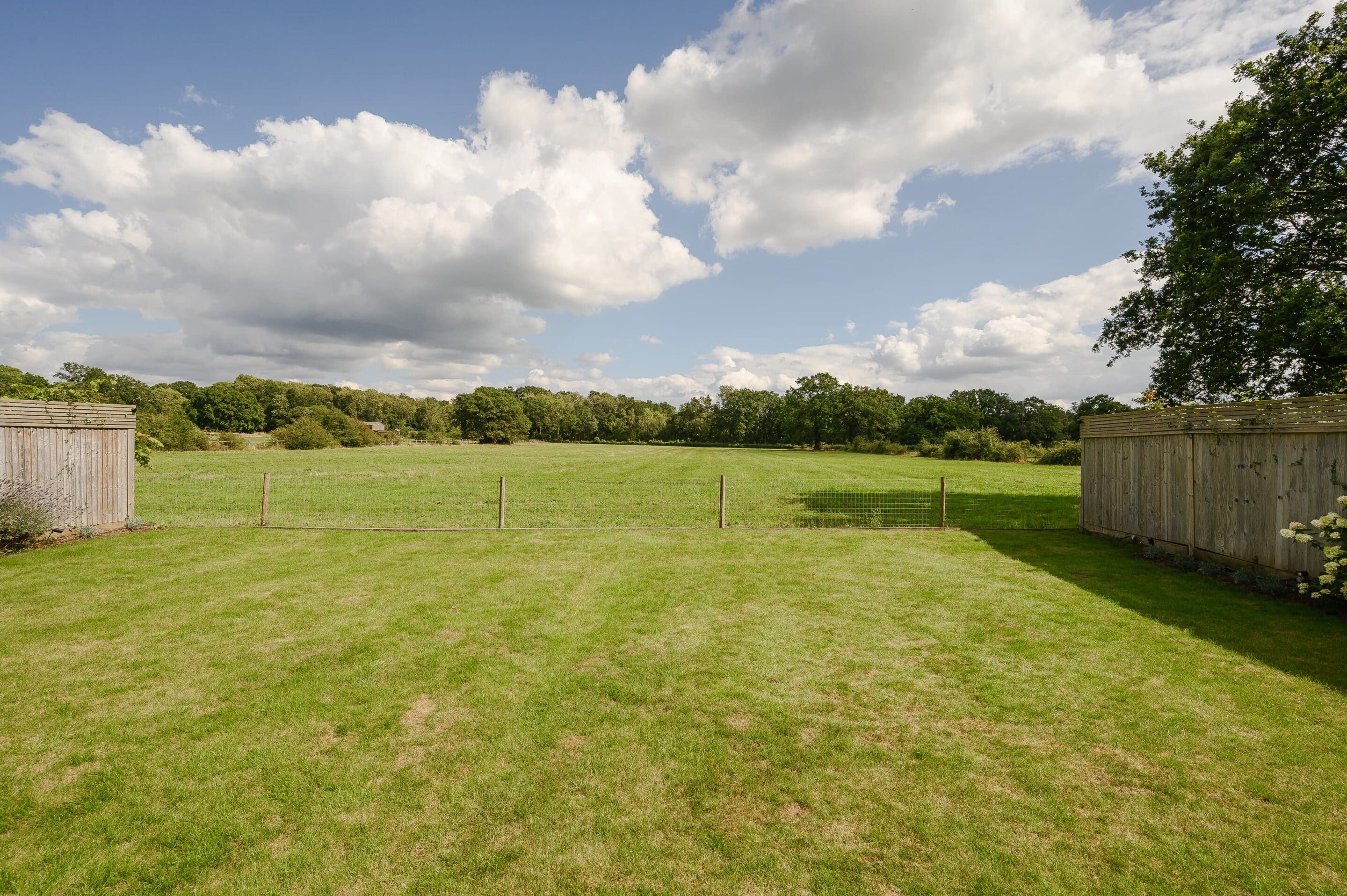 5 Bedroom Detached House, Charlwood Drive, Oxshott Hawksman