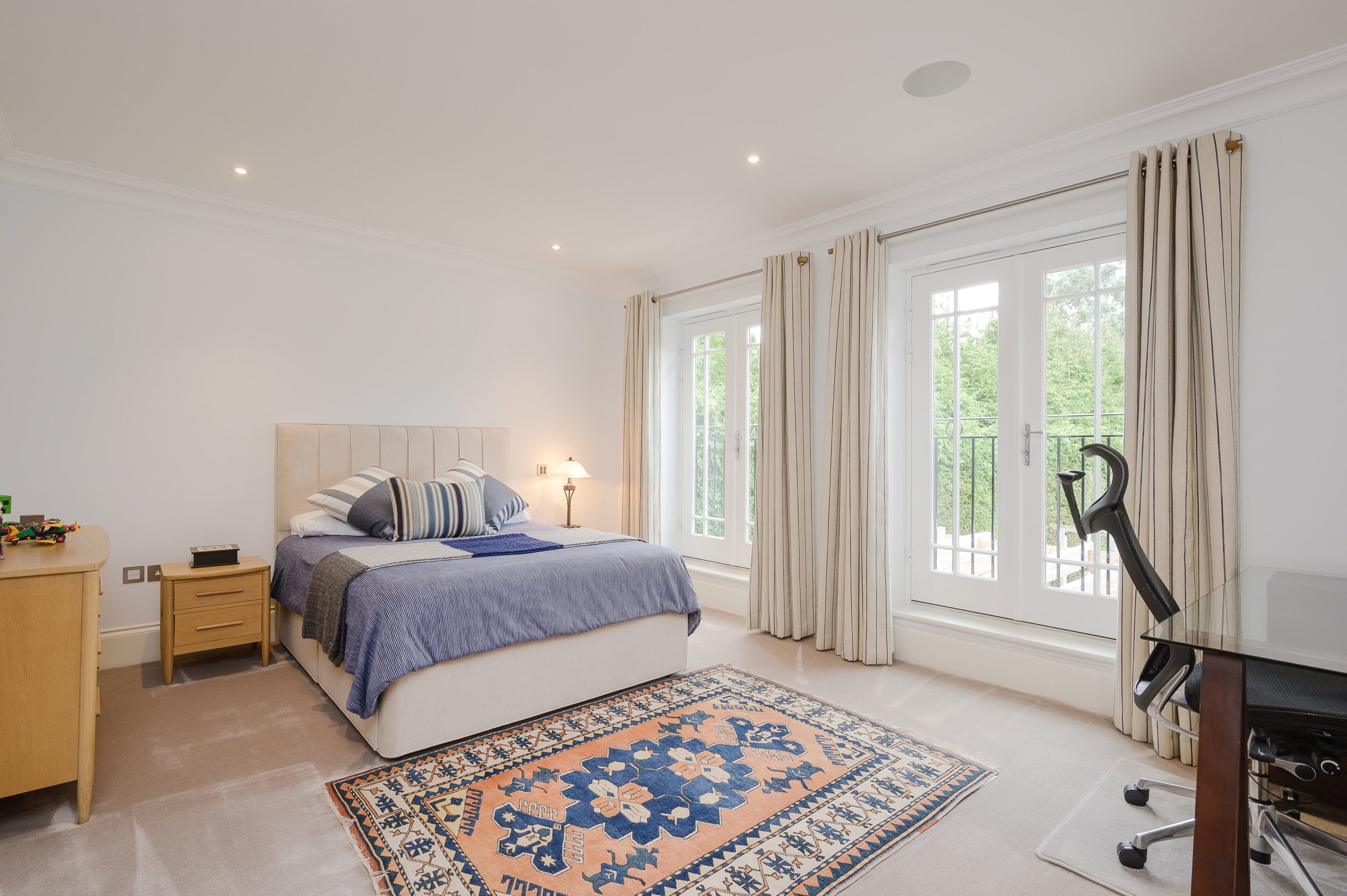 6 Bedrooms, Oxshott Rise, Cobham Hawksman