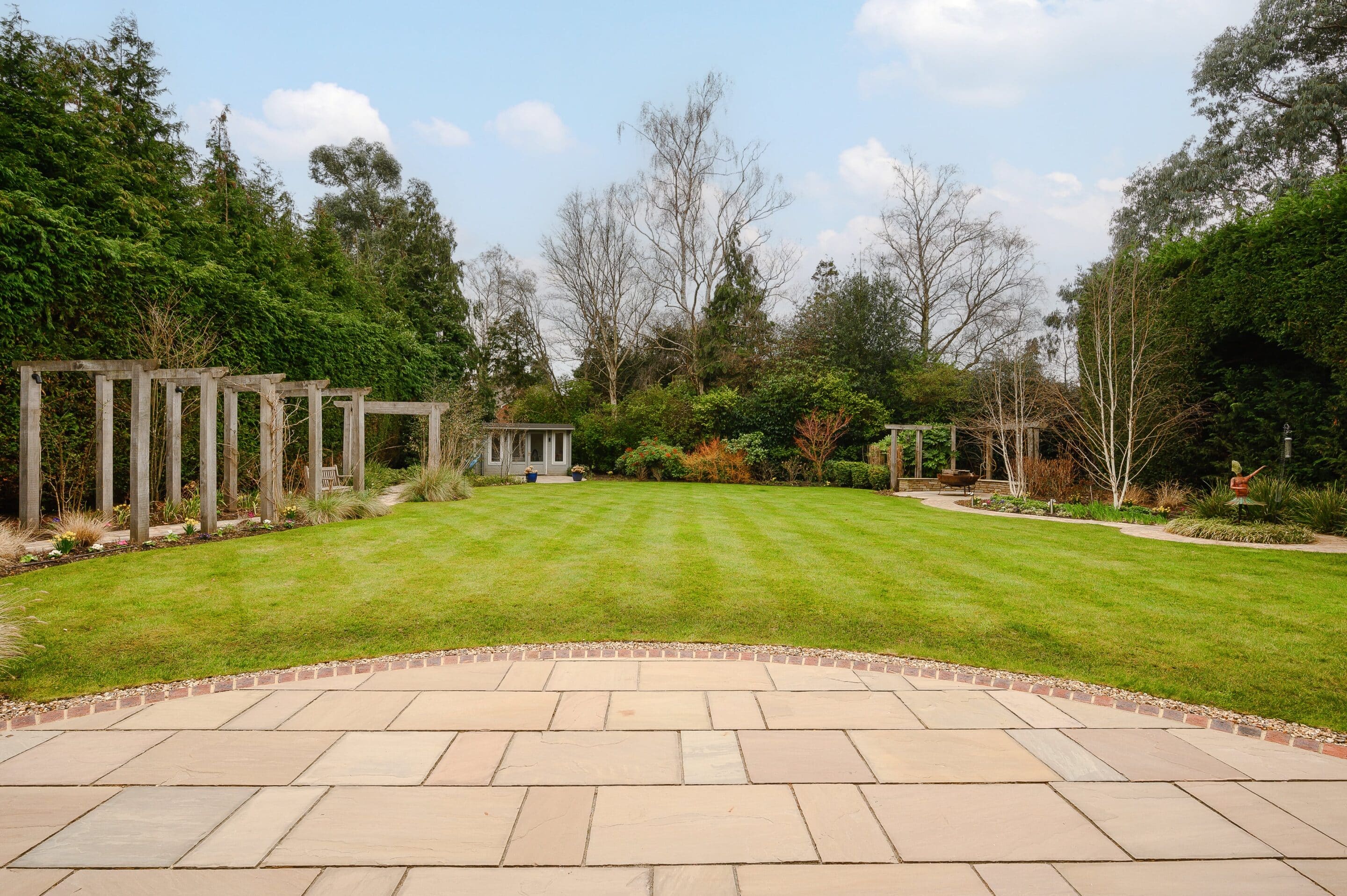 6 Bedrooms, Oxshott Rise, Cobham Hawksman