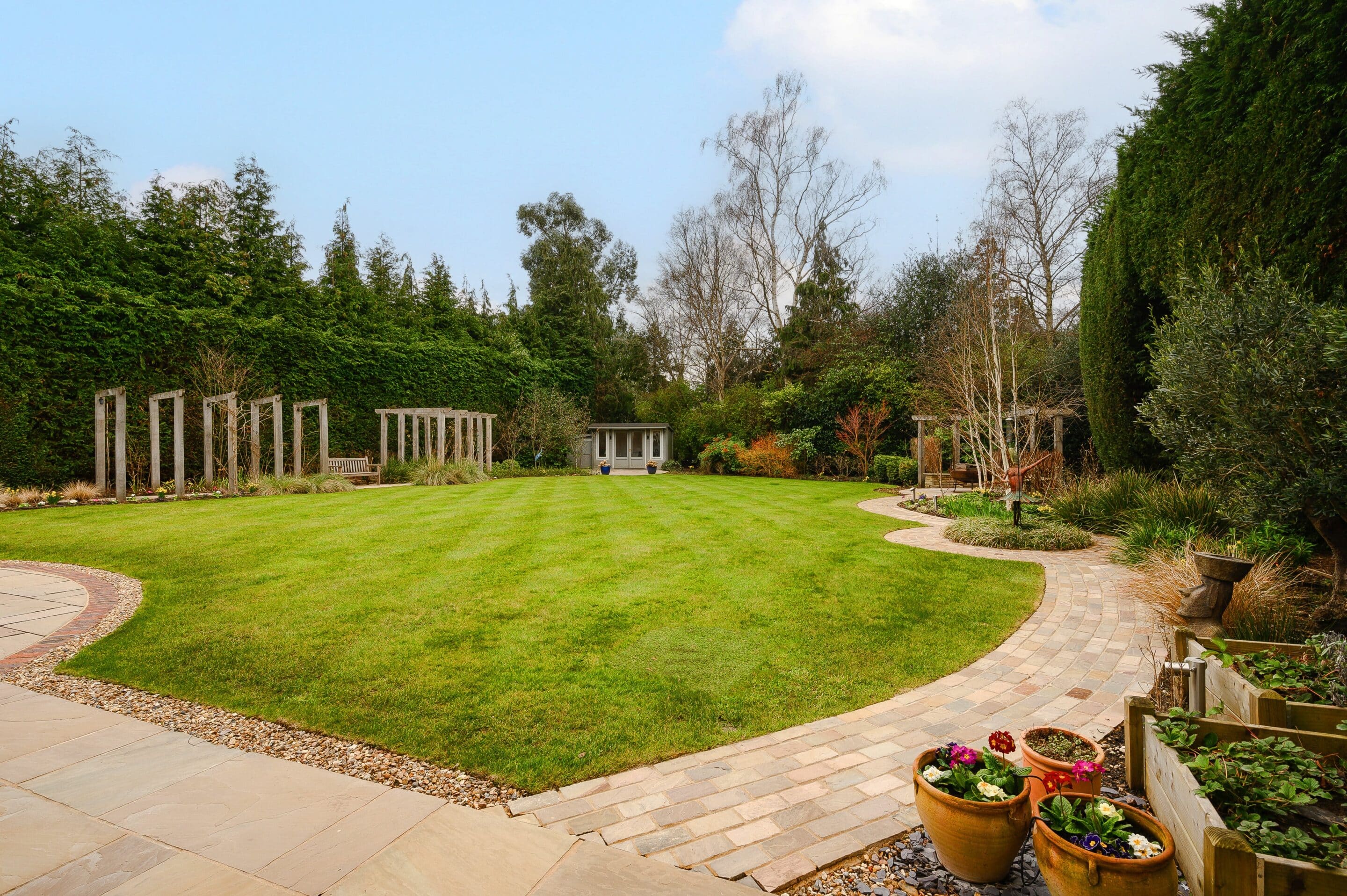 6 Bedrooms, Oxshott Rise, Cobham Hawksman