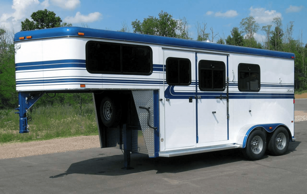 Hawk Trailers Model 120 2 Horse Gooseneck Slant with Dress Leonard