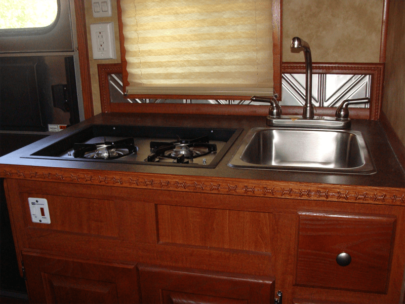 Living Quarters Gallery Hawk Trailers