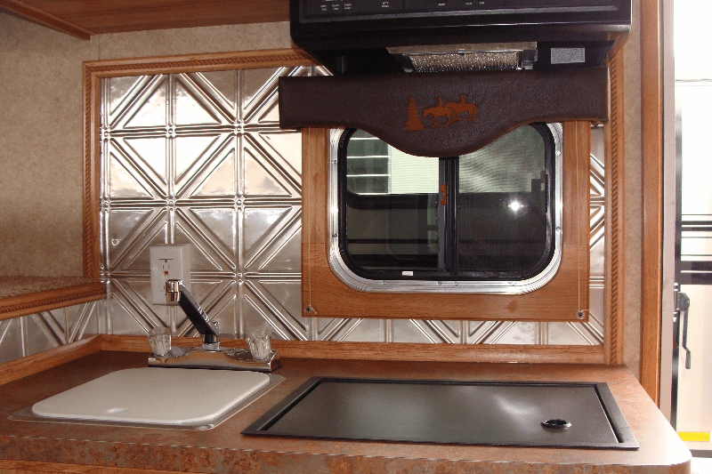 Living Quarters Hawk Trailers