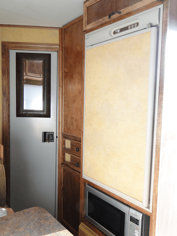 Living Quarters Hawk Trailers