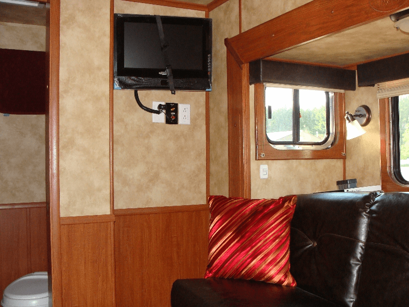 Living Quarters Hawk Trailers