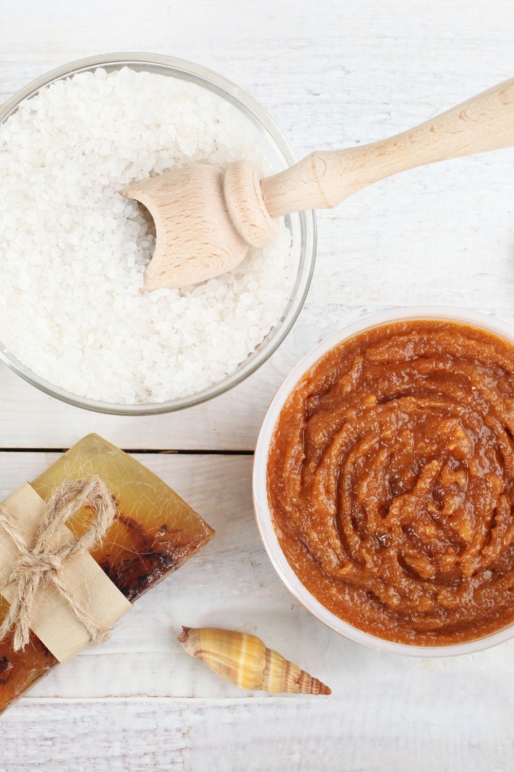 5 DIY BODY SCRUB RECIPES