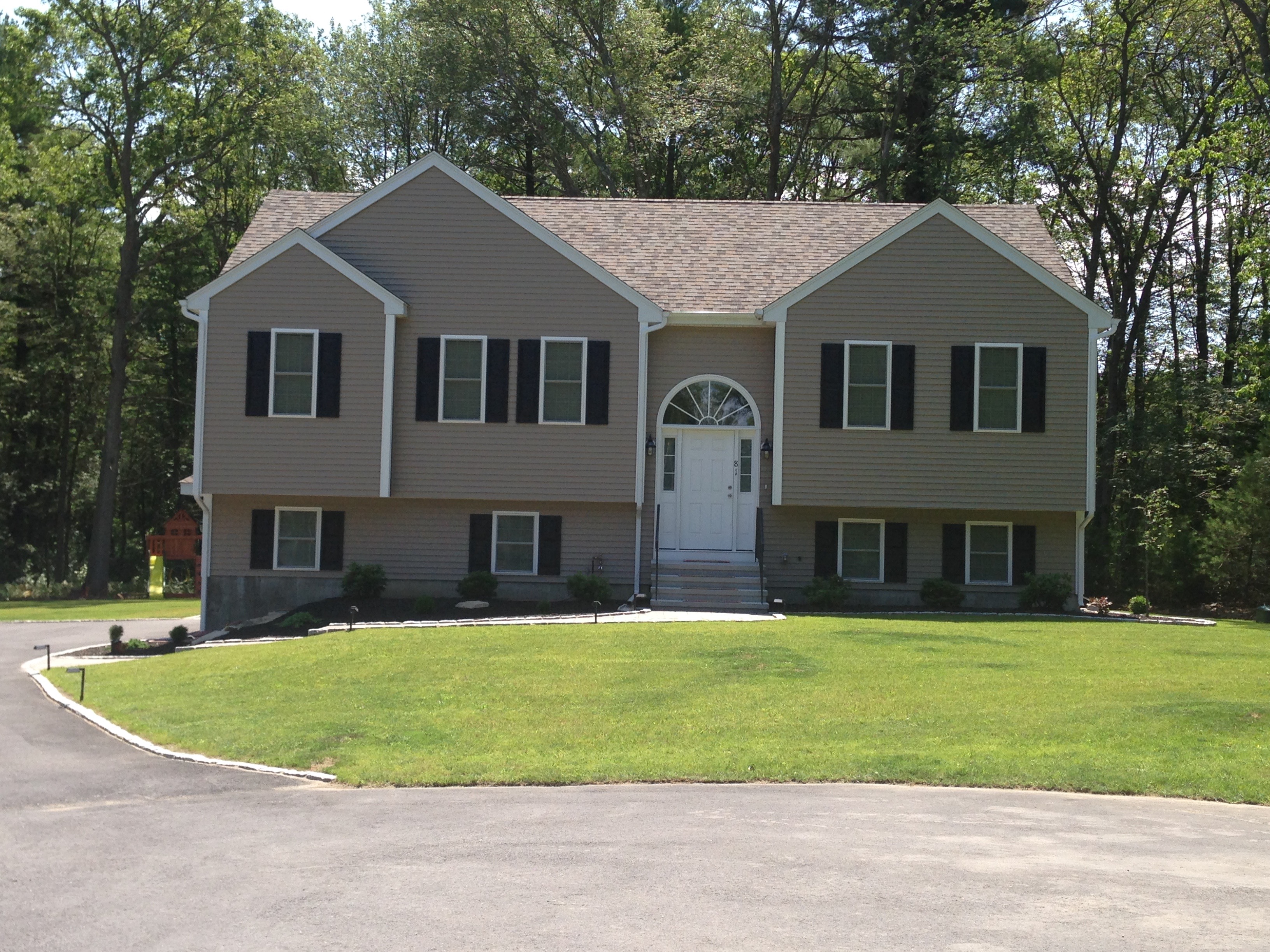 Hawthorne Development New Homes in MA