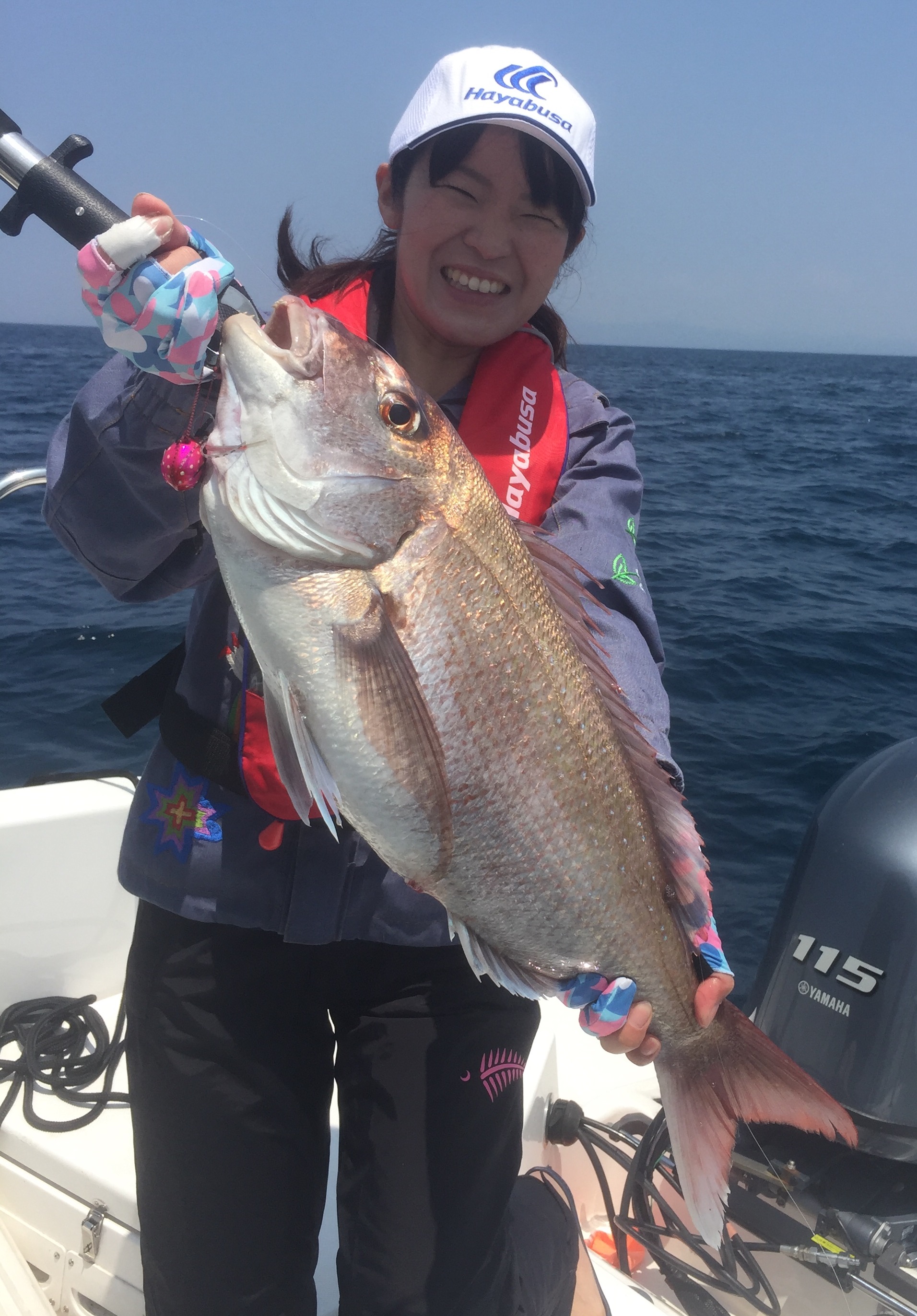 乗っ込みマダイ狙いで～福井県美浜沖～ ハヤブサLady 隼華HAYAKA