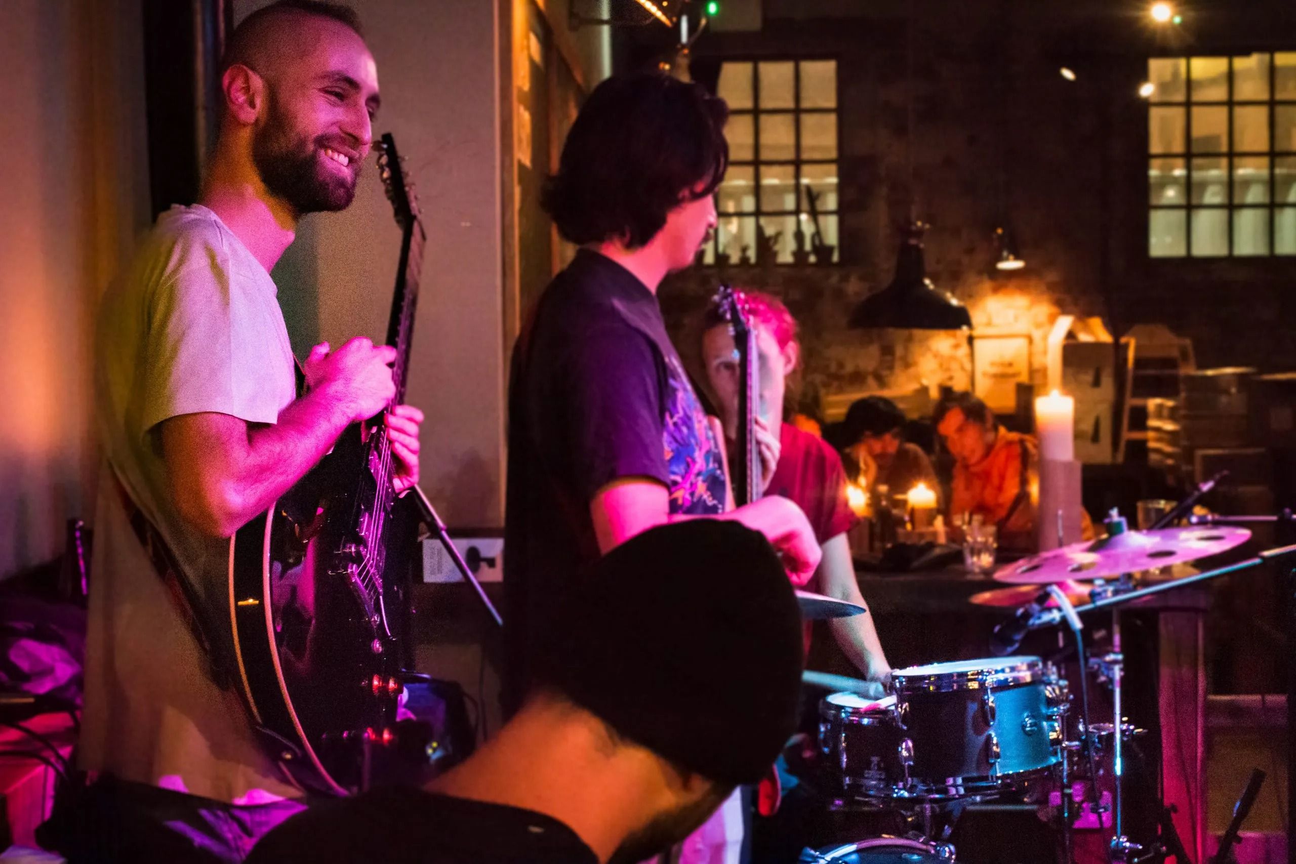 Top 5 Outdoor Bars in Bristol Hire Now