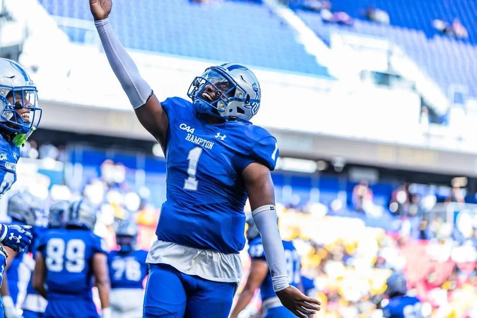 Hampton's Chris Zellous Named CAA Offensive Plyer of the Week