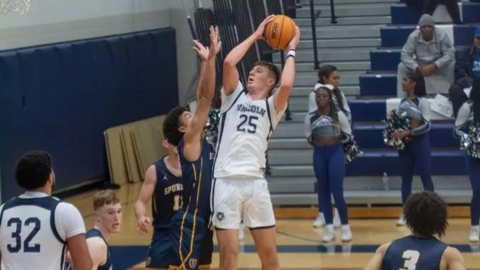 Lincoln (MO) Roll to Road Win Over Northeastern State