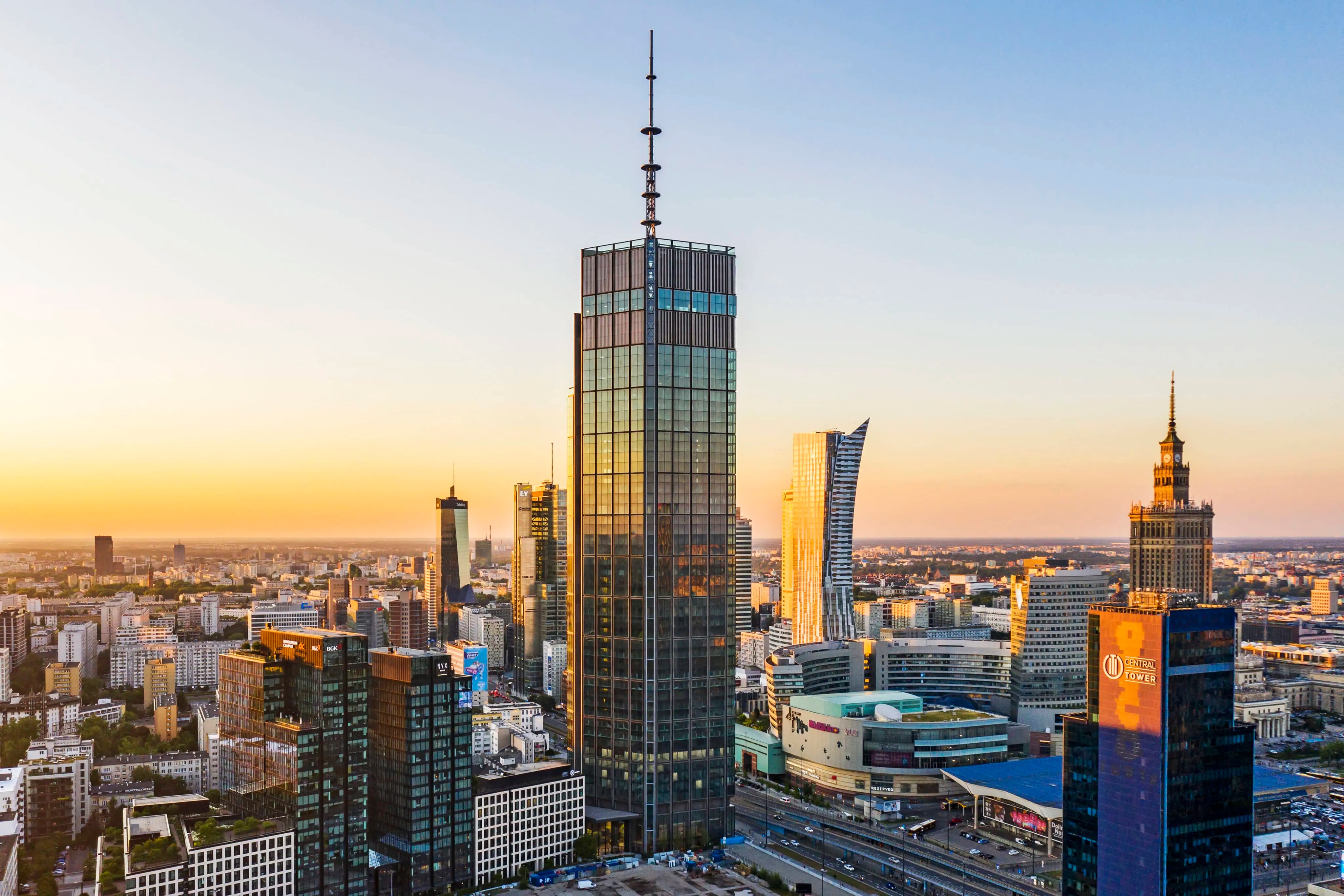 Varso Place HB Reavis