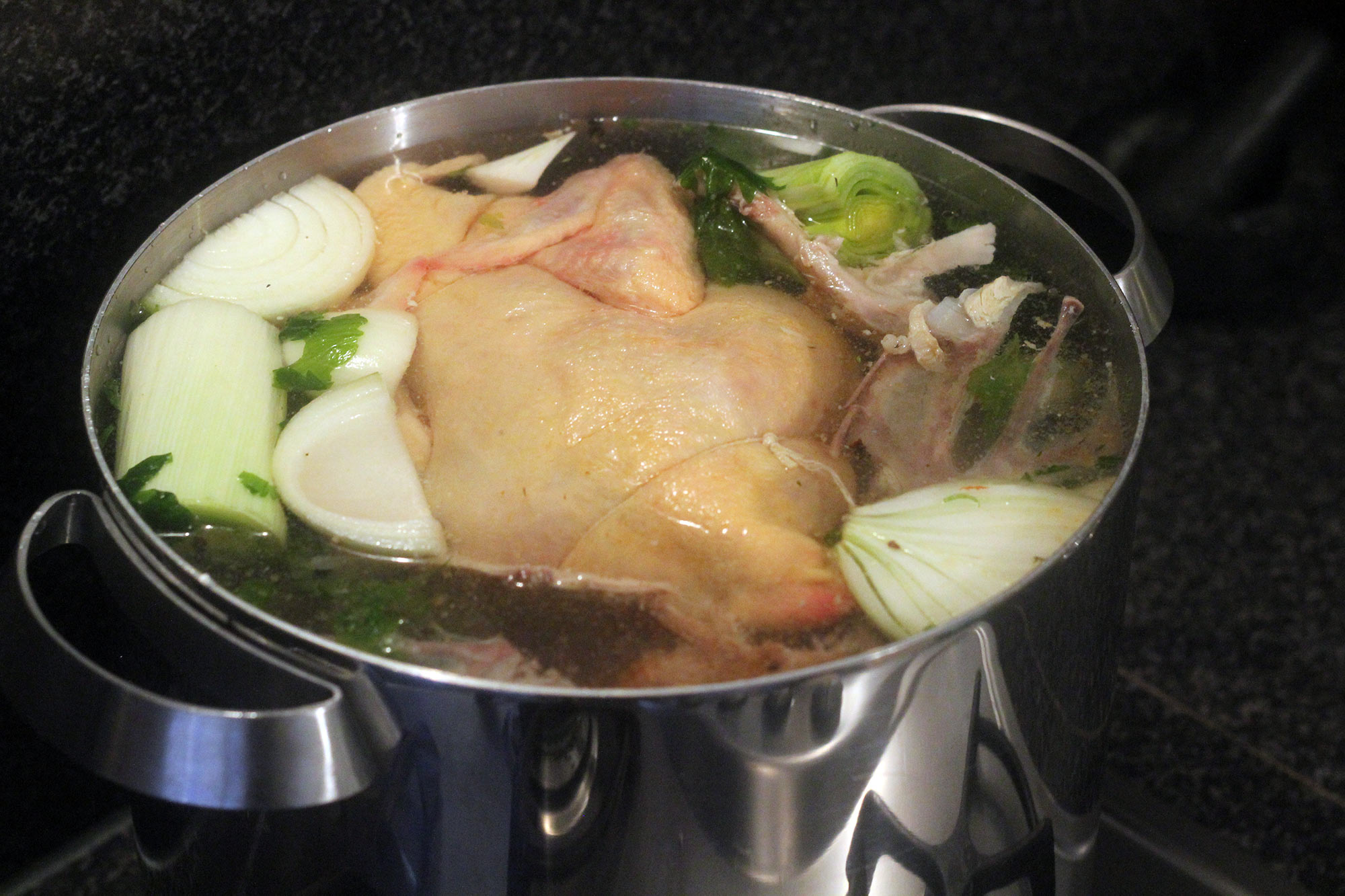 Hot Fond de Pierre (of was het nu bouillon?) Deel 1 De Kip Hot Cuisine de Pierre