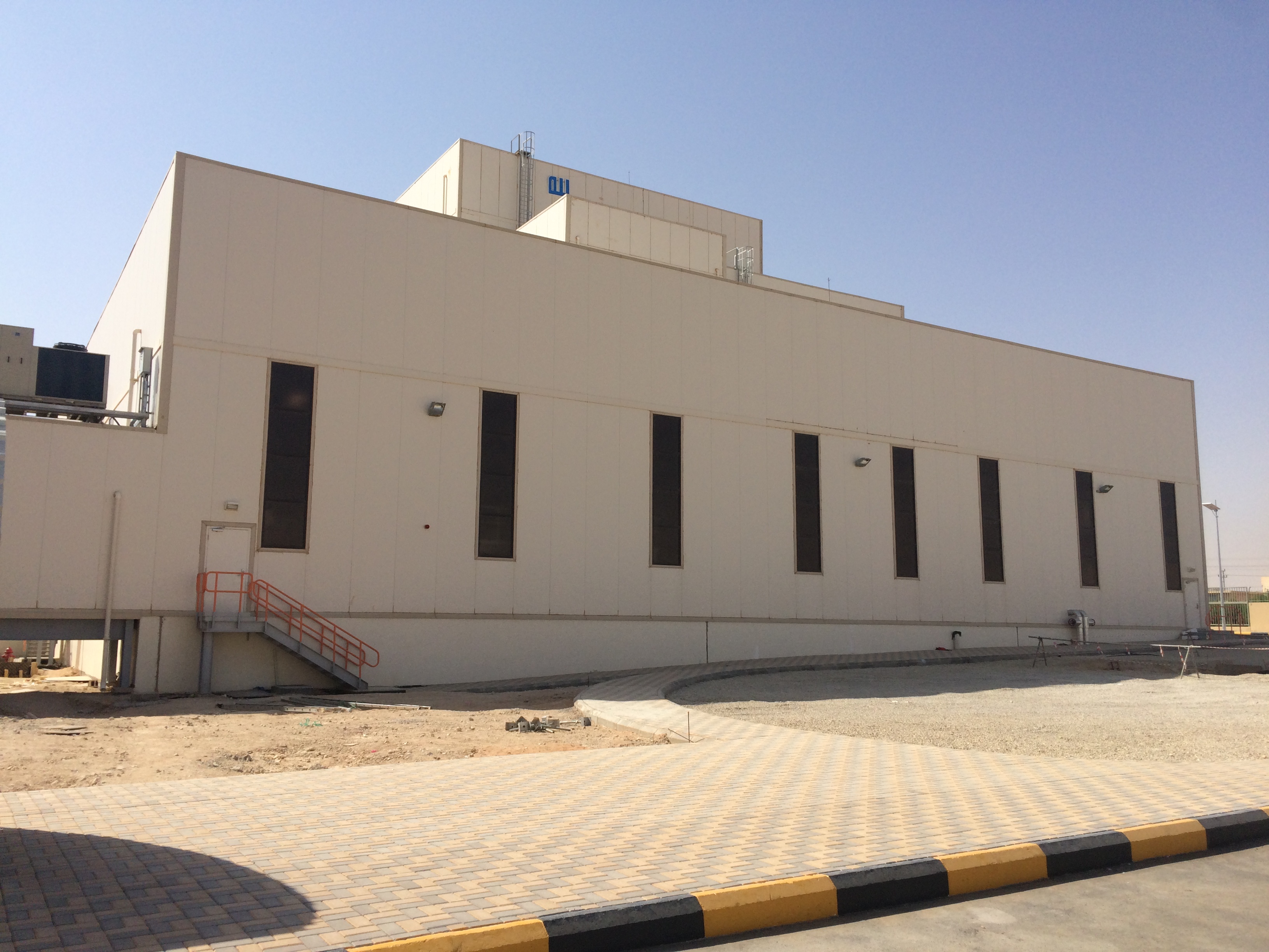 House Of Consulting Office For Consulting Engineers Co. SPIMACO WAREHOUSE