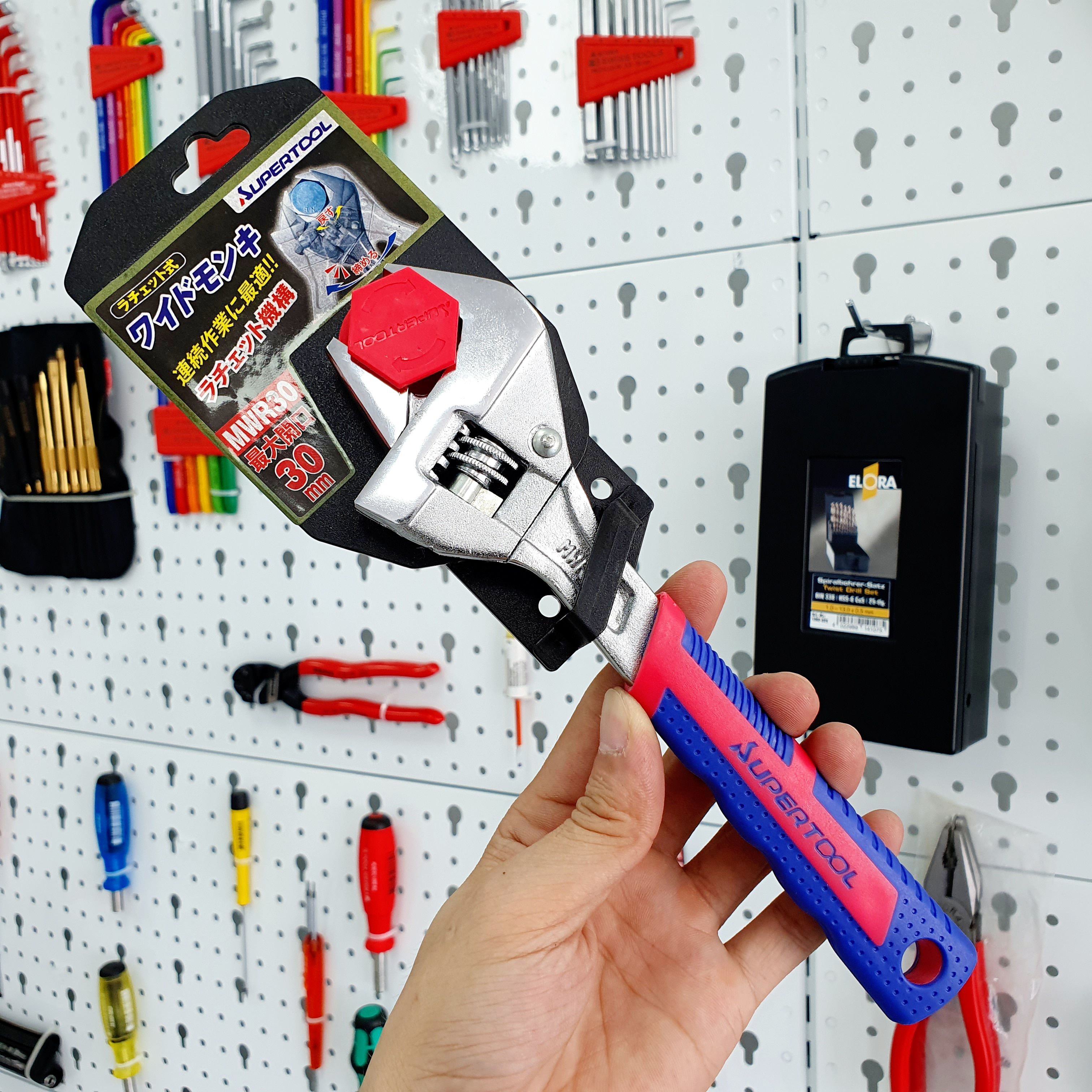 Mỏ lết tự đông Super Tool Japan MWR 30 MWR36