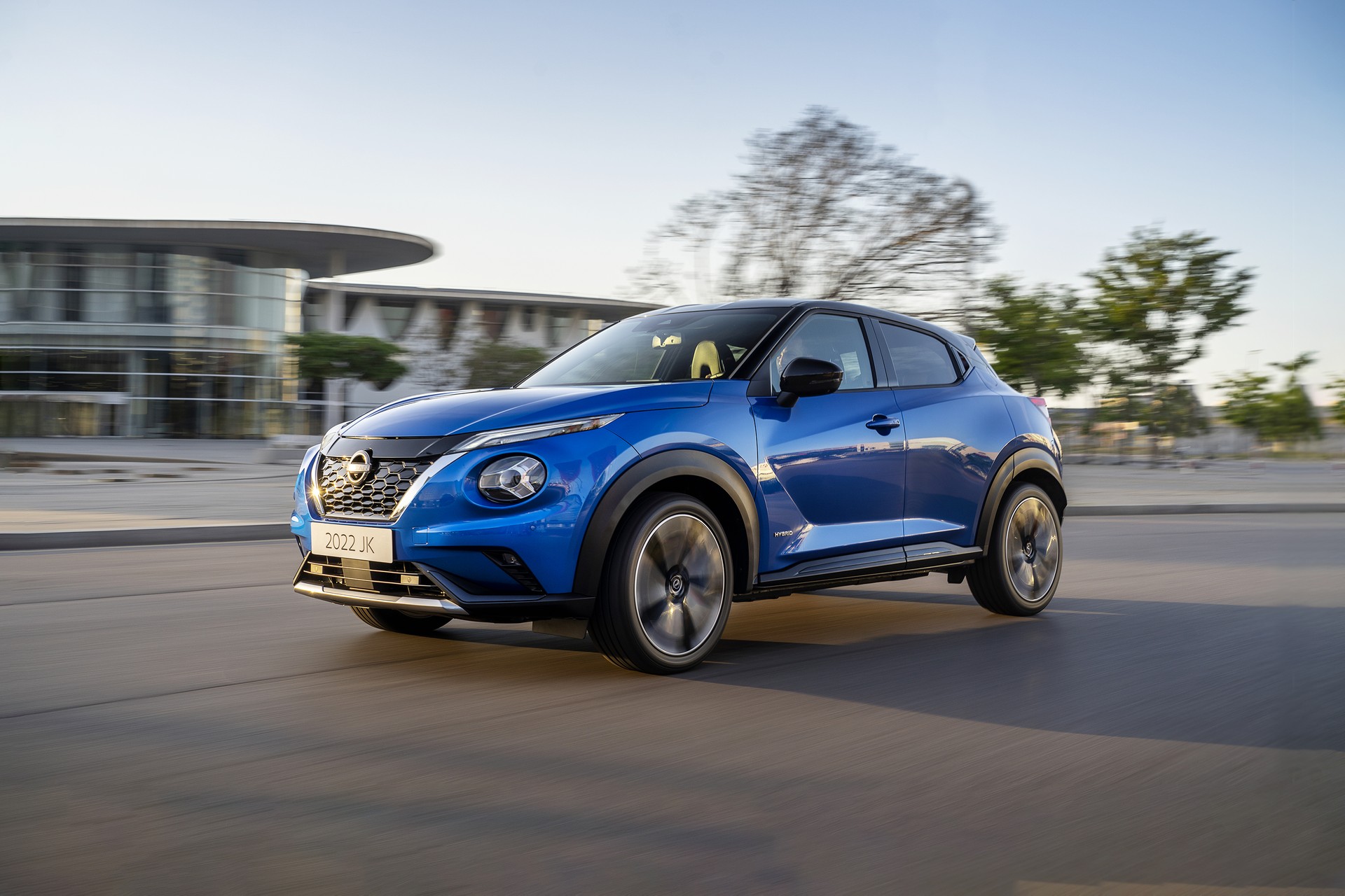 Nissan Juke Hybrid prova e consumi del BSUV ibrido Video
