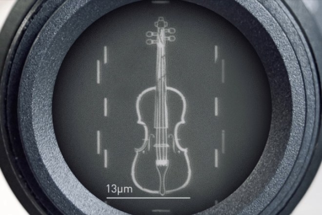 Dalla Loughborough University il violino microscopico che sfida la tecnologia