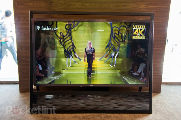 Il secondo produttore europeo di TV definisce il 3D un