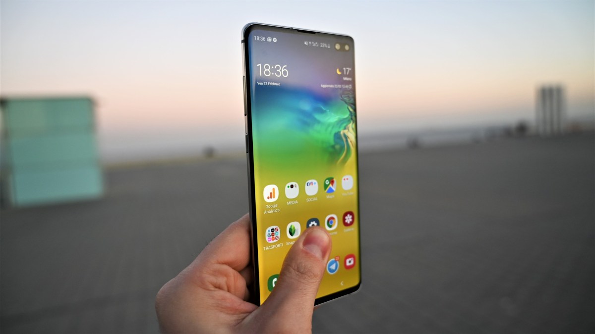 Samsung Galaxy S10 offerta Black Friday su Amazon e