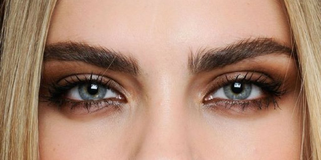 RAISE YOUR EYEBROW GAME